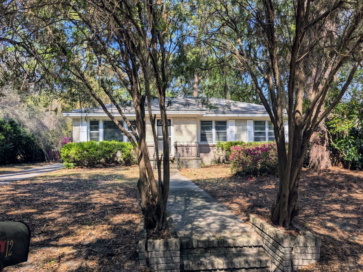 12 Dyches Drive